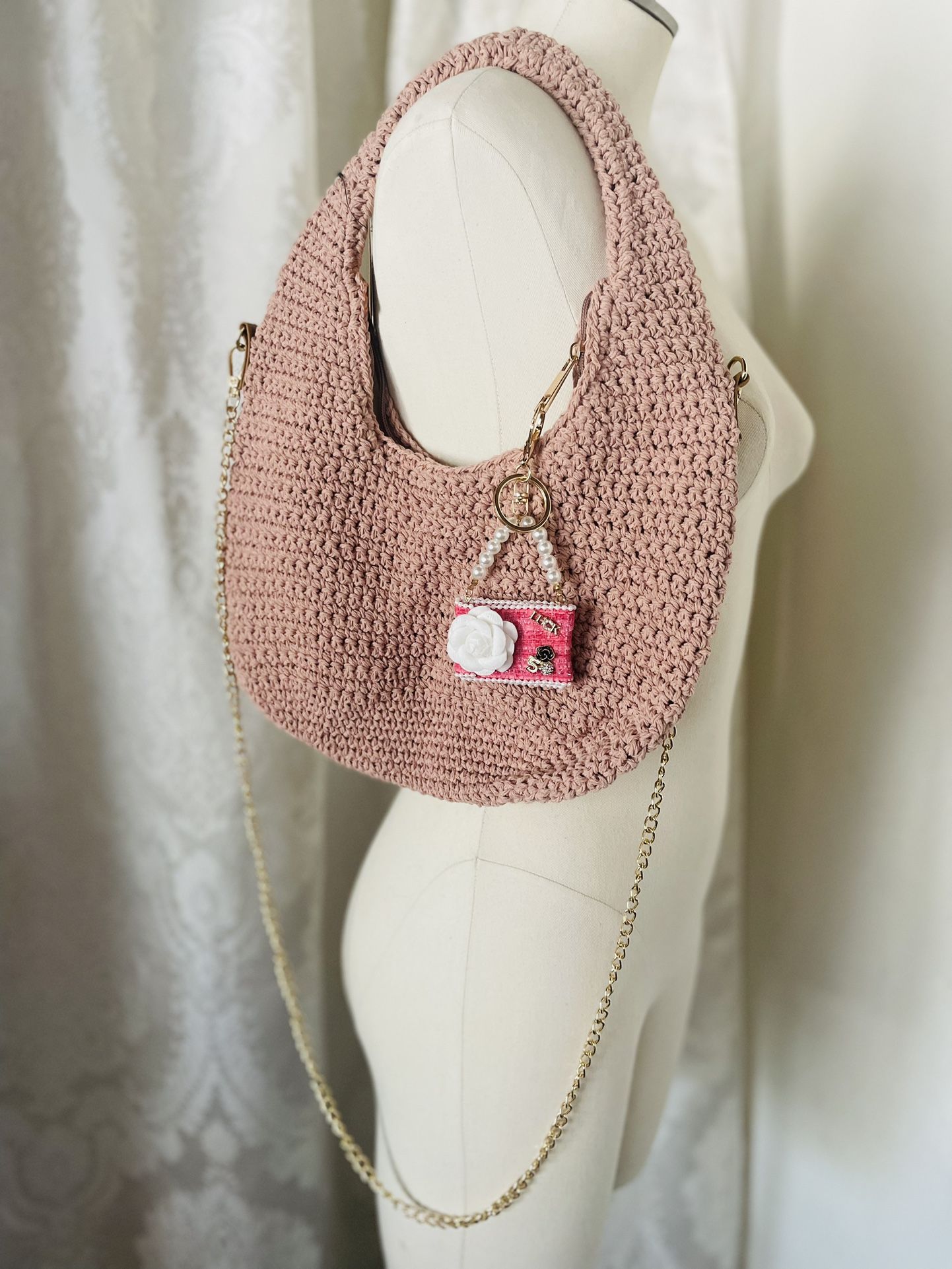 Hobo Bag Old Rose Like Light Mauve Pink Color Zipper Closure Braided Crochet Convertible Purse