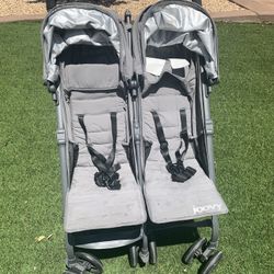  Joovy  Double Stroller - Grey Color, Excellent Condition, Perfect for Parents with Two Children