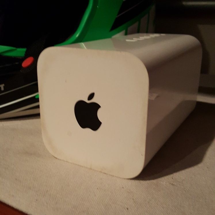Apple AIRPORT Wireless Router