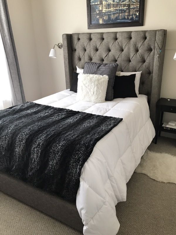 Sorinella Queen Upholstered Bed From Ashley S Furniture For In Oviedo Fl Offerup Sorinella Queen Upholstered Bed From Ashley S Furniture