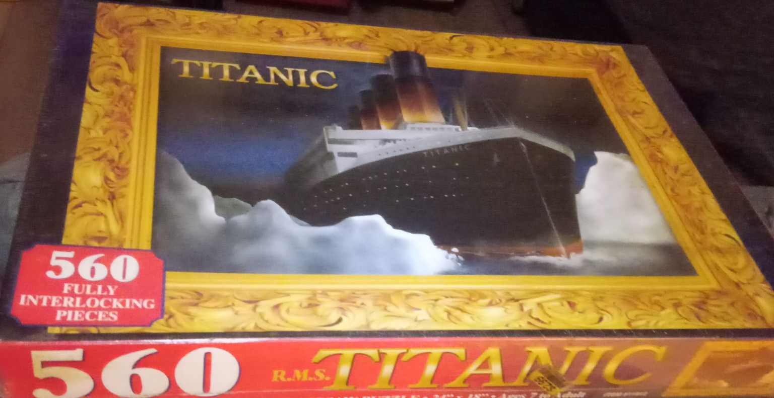 Vintage 1998 Universal Games TITANIC 560 piece Jigsaw puzzle New Sealed 24"X18"