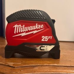 Milwaukee Tape Measure Magnet 25ft