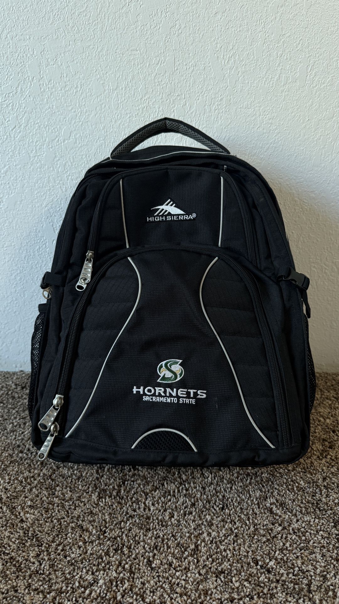 High Sierra Backpack (20-26L)