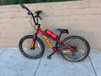 Specialized Rip Rock e-bike mountain bike