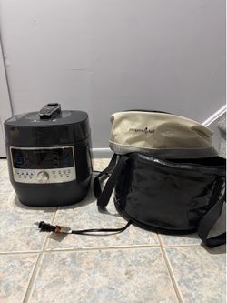 Pamper Chef Cooker