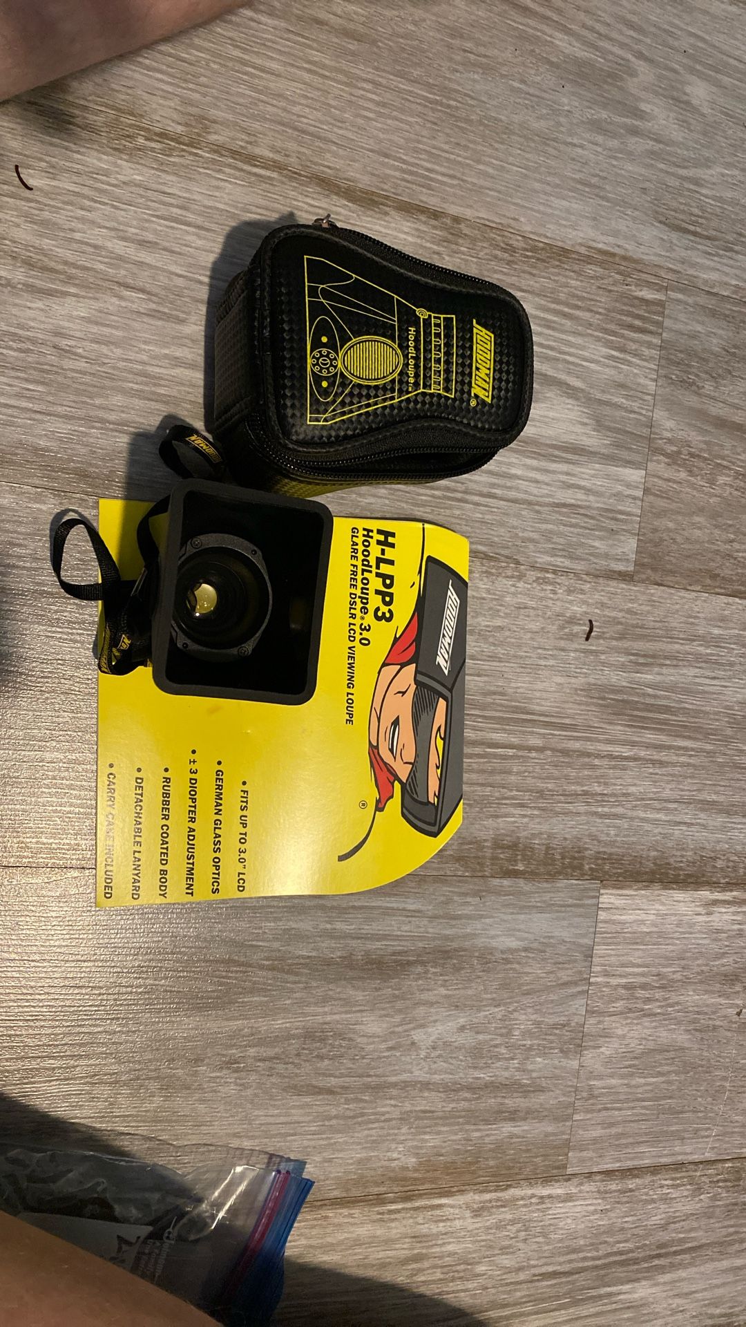 Hoodman HoodLoupe Professional LCD Screen Loupe for 3" Displays