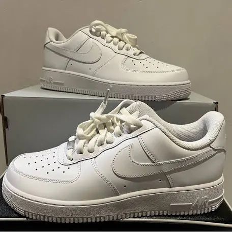 Nike Air Force 1