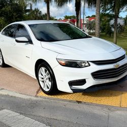 Chevy Malibú 2020 Grey Interior 
