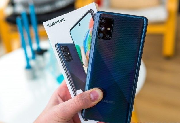 Samsung Galaxy A71 5G, 50 $ Down Payment ,  Samsung phone  – spectacular
