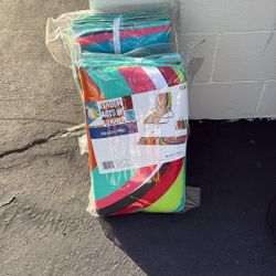 2 Beach Pads