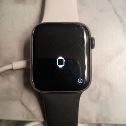 iwatch SE 44mm