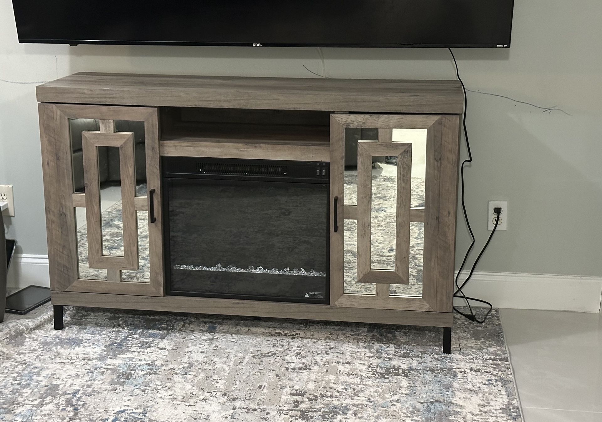 TV fire place 