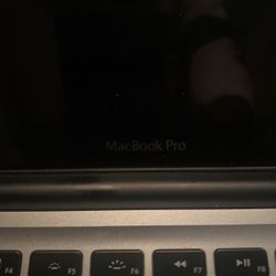MacBook