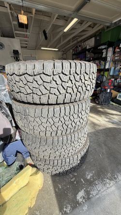 JT Rubicon Wheels And Falken Wildpeak 33” AT Tires