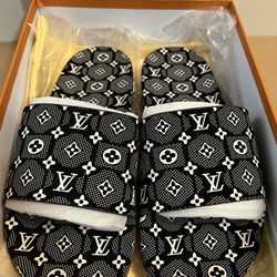 Size 9.5/10