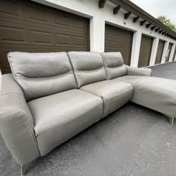 Sofa/Couch Sectional  - Recliner - Delivery Available 🚛