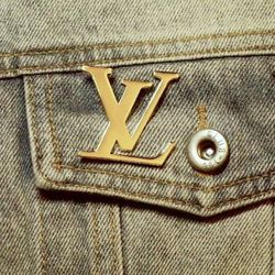 Fashion Pin Brooch 1.5”