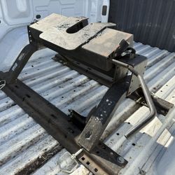 Reese  Trailer Hitch