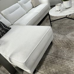 Teddy Fabric White Sectional Brand New In Box Firm Price $660