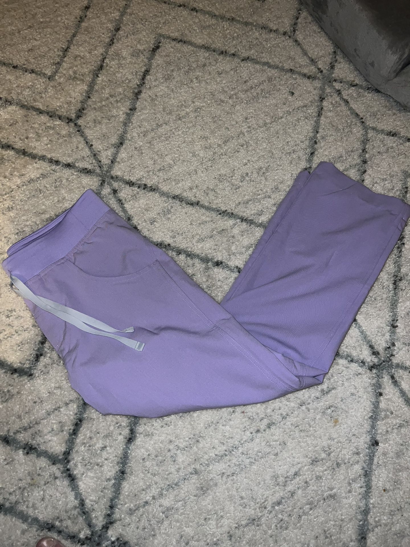 FIGS Kade Cargo Scrub Pants XXS / P Light Purple PO2488 T21004P