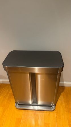 Simple human trash can
