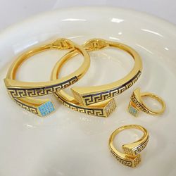 Beautiful set bracelet And Ring