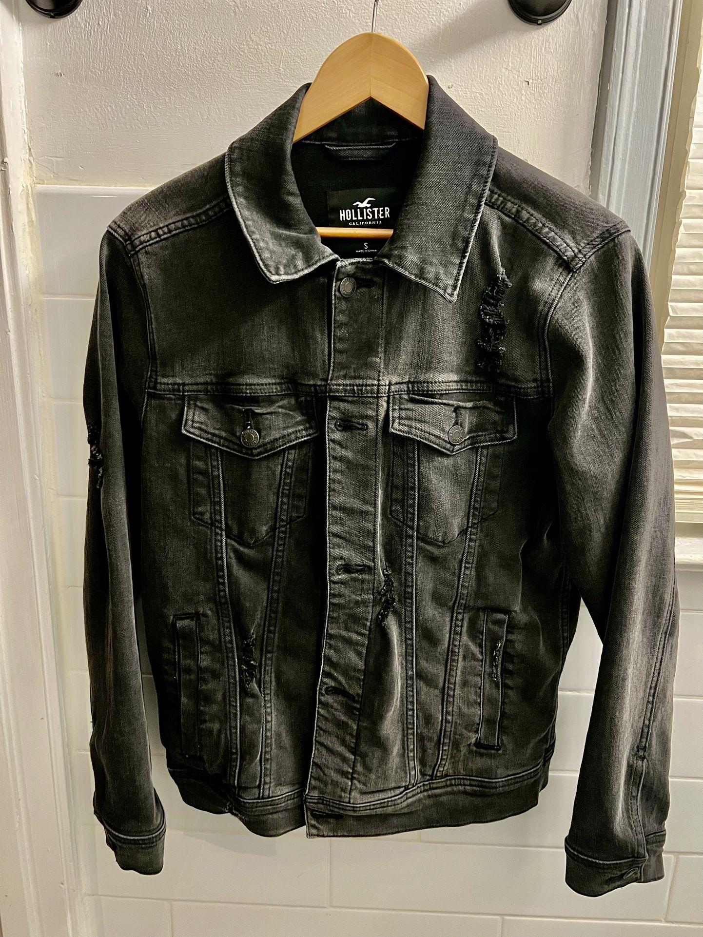 Hollister Black Jean Jacket Size Small