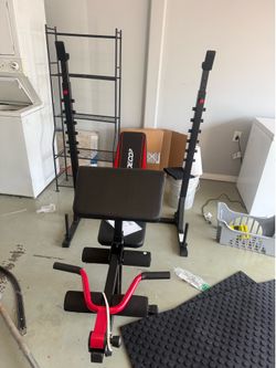 Bench, squat, mats and barbell