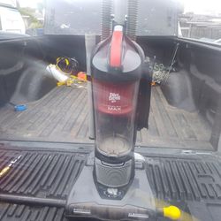 Vacuum cleaner 