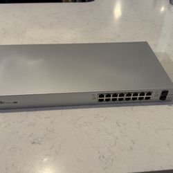 Unifi 16 Port PoE Switch