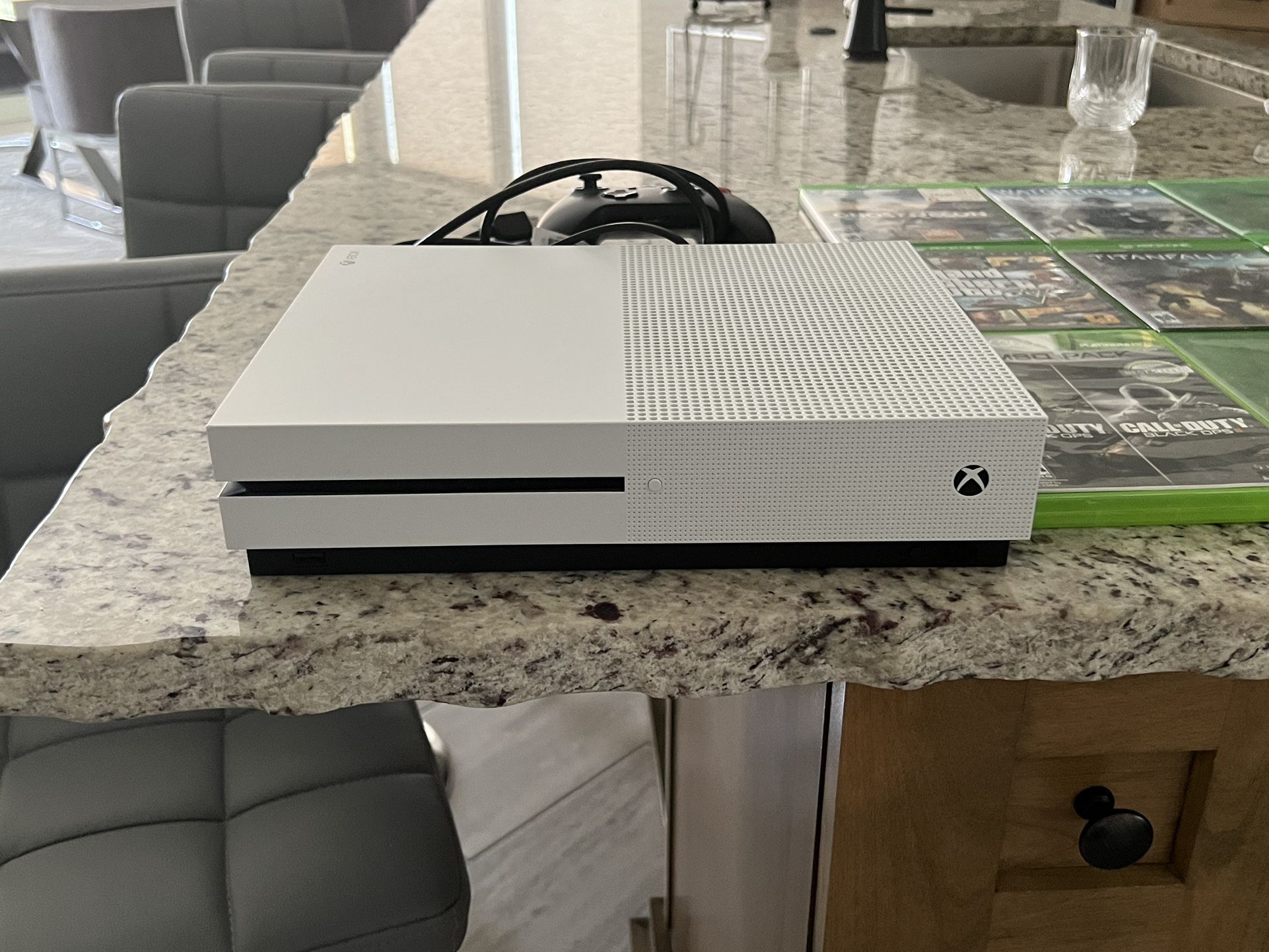 Xbox One S | Used 