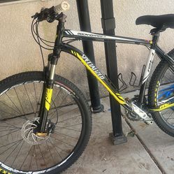 Specialized Size Tire 29 Frame 21 