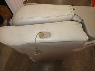 04 GMC Yukon XL rear bench seat