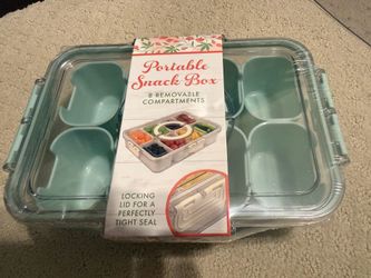Portable snack box