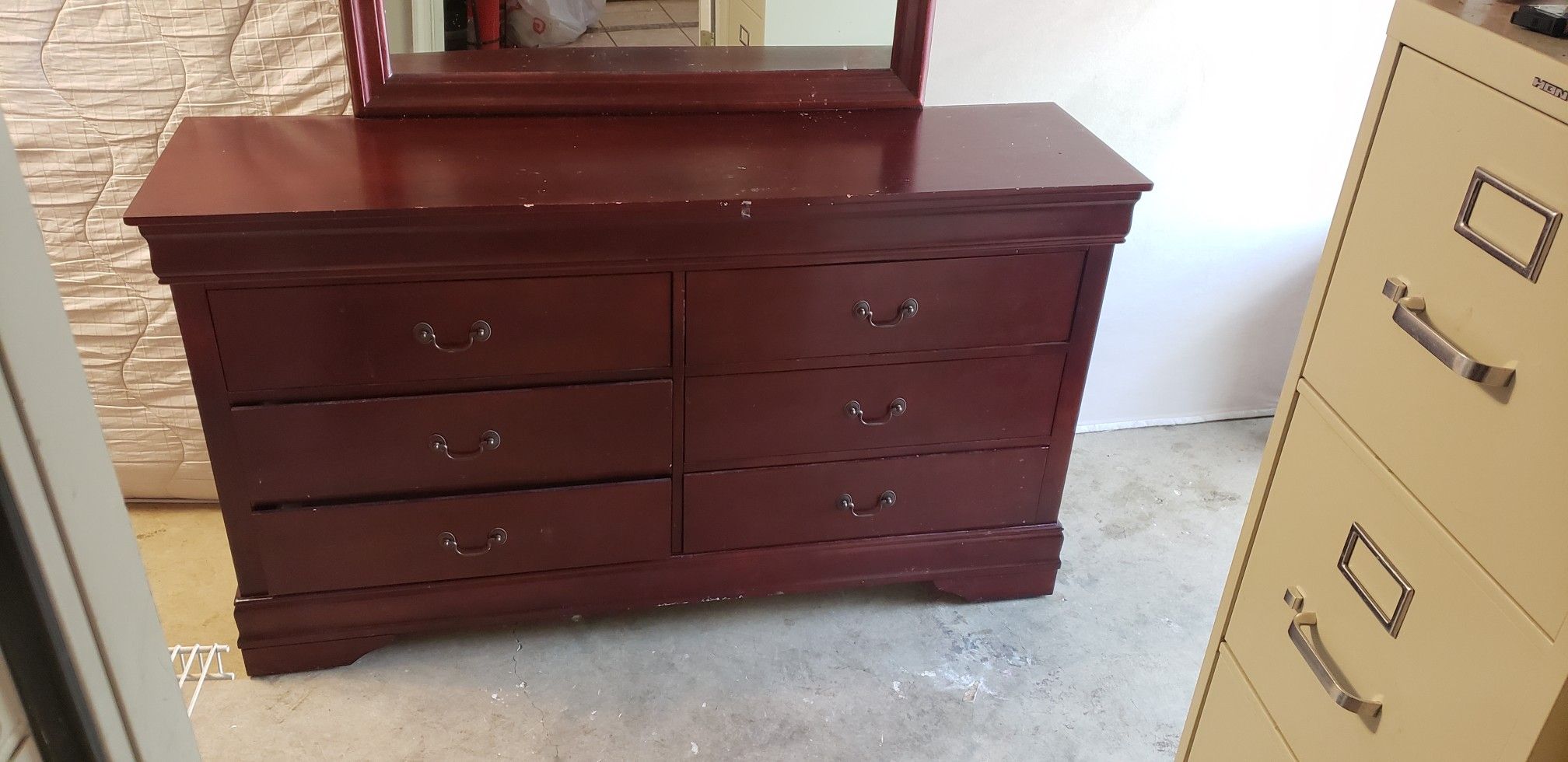 Nice mildly used bedroom set