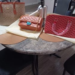 3 women handbags