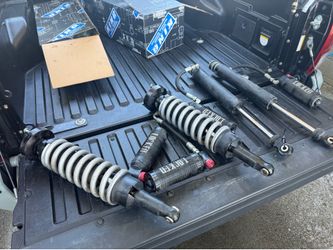 Tacoma 2005-2023 Locked off road coilovers and shocks