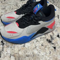 Shoes 10.5