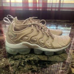 Nike Air VaporMax Plus