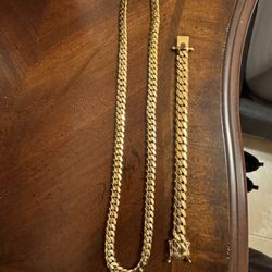 10k Miami Cuban Link Chain And Bracelet 