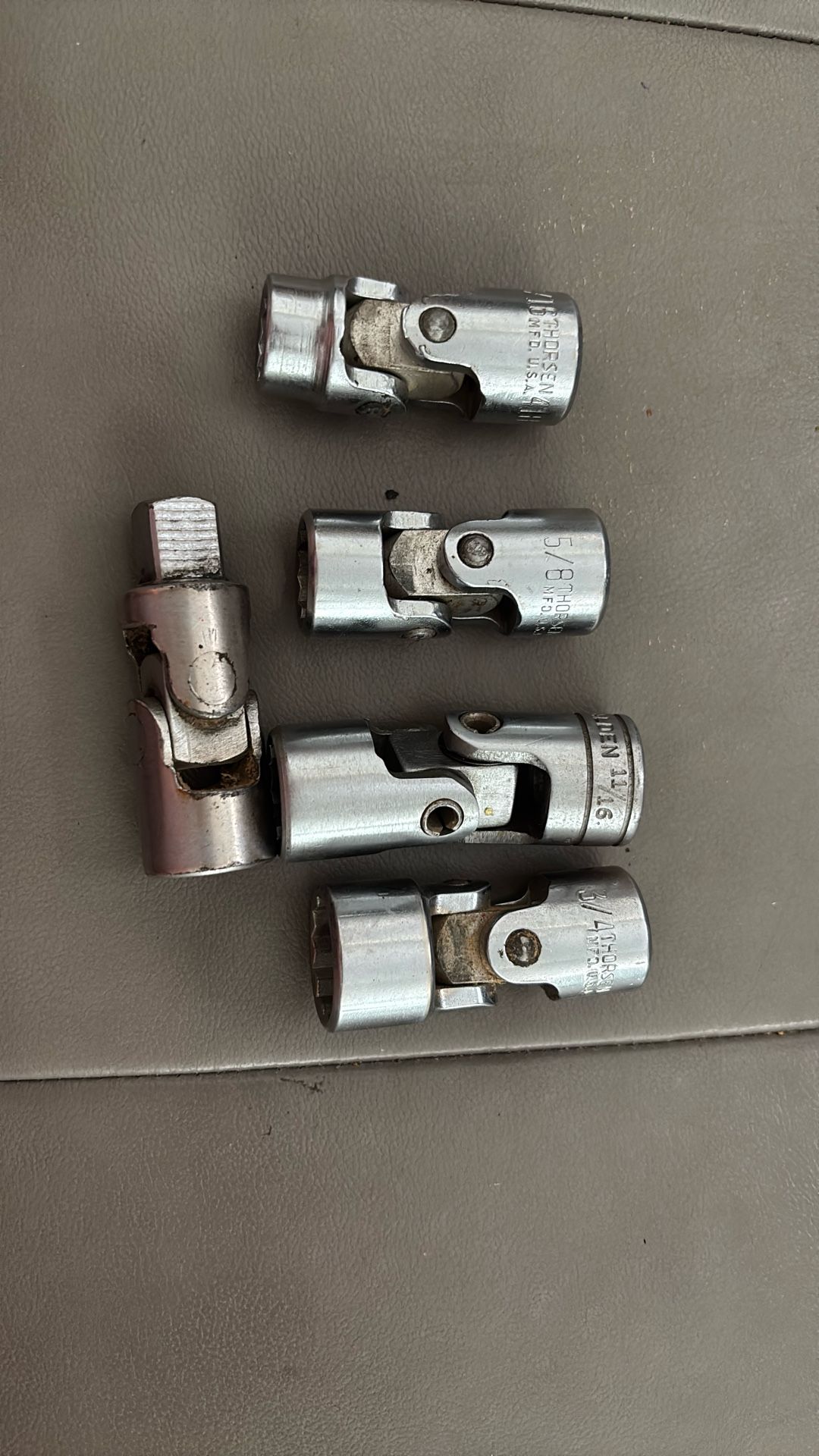 Universal Socket Set