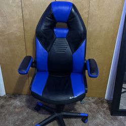 Gaming Chair For Kids!!