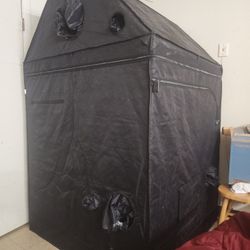 Grow Tent Use Once Like New