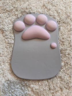 Cat paw mouse pad