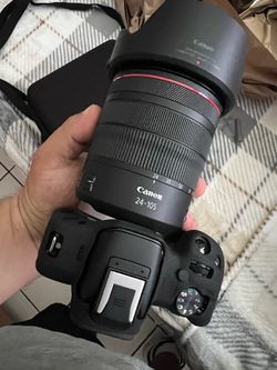 Canon R50 lens 24-105 y 50 mm con adapter