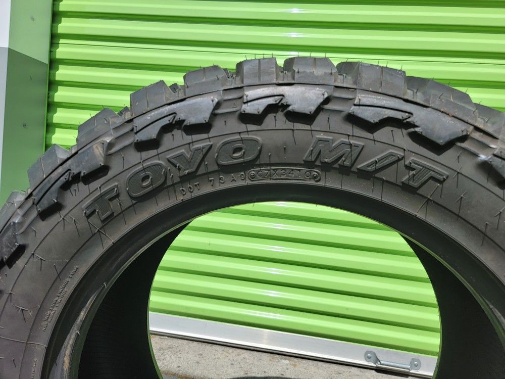 Toyo m t mud terrain tire 33x12 5r20 brand new for sale in edgewood wa