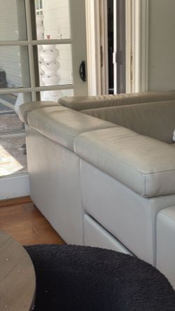 Reclining sofa