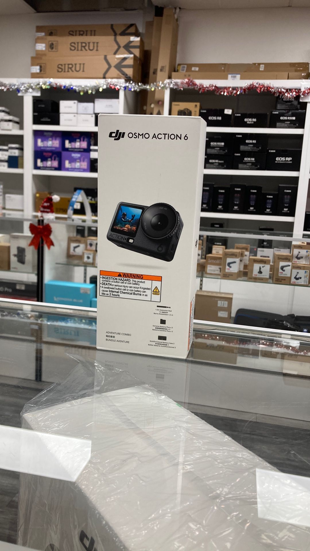 DJI Osmo Action 6 Adventure Combo