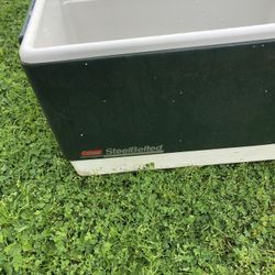 Vintage Coleman Cooler Works Great