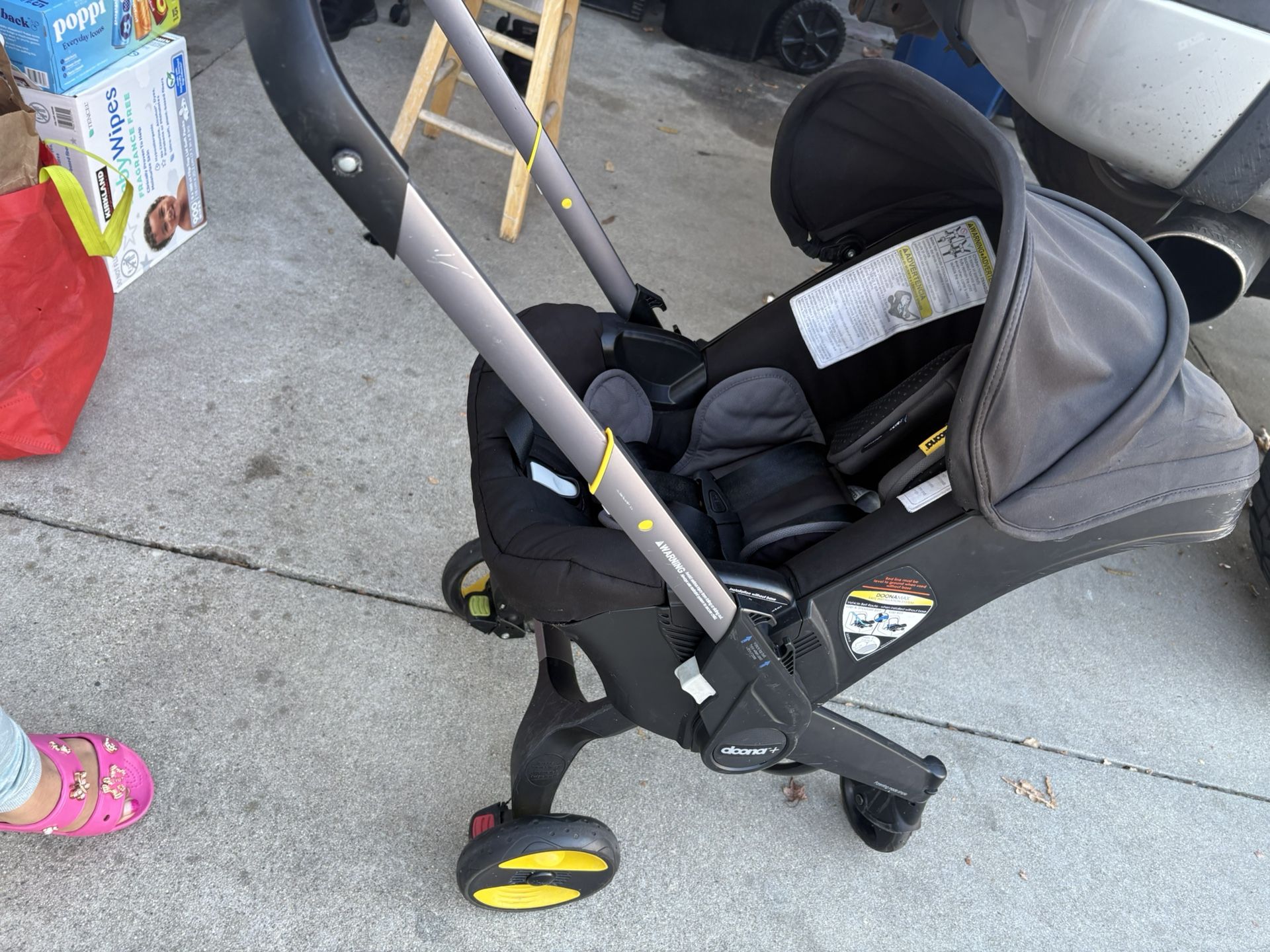 Doona car seat/ Stroller